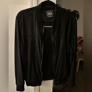 Zara Men's Sleek Black Bomber Jacket